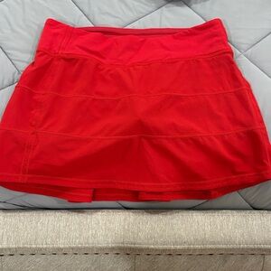 Lululemon pace rival skirt